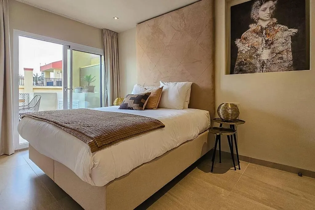 Oleholidays 612 Romana Playa Junto Al Mar Marbella Apartment