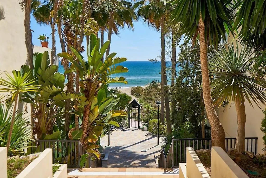Oleholidays 612 Romana Playa Junto Al Mar Marbella 0*,  Spain