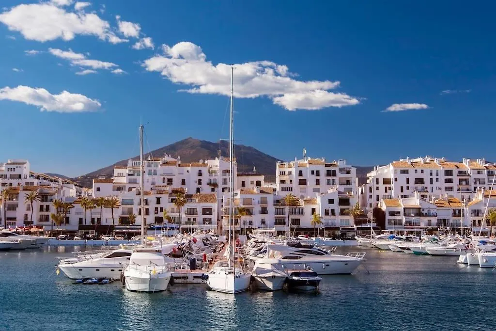 Oleholidays 612 Romana Playa Junto Al Mar Marbella Apartment